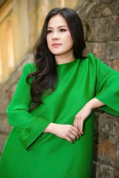 Ca sĩ Ngọc Châm – Giám đốc sản xuất chuỗi chương trình âm nhạc Vàng son một thuở.