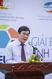 Tiến sĩ Ngũ Duy Anh - nguyên Vụ trưởng vụ công tác Học sinh sinh viên – Bộ Giáo dục và Đào tạ