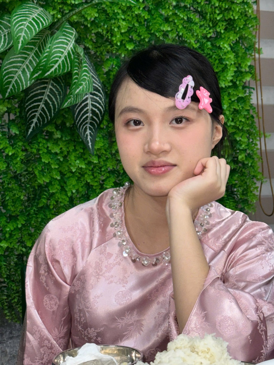 Phụ huynh Lường Thị Xe chia sẻ về hành trình 4 năm của con tại Trung tâm Ladecen