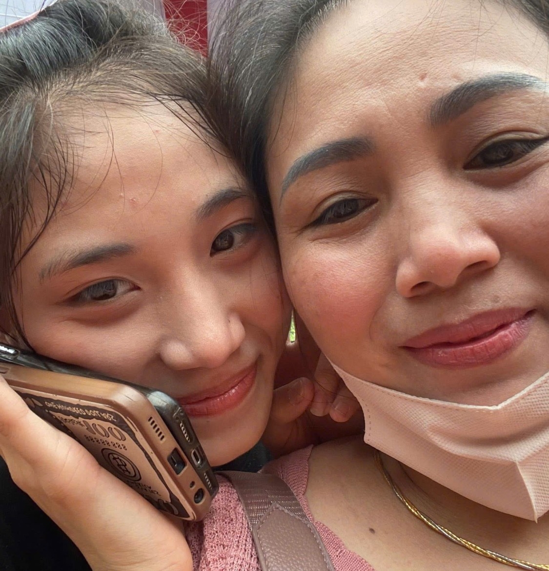 Phụ huynh Hoàng Thị Thùy